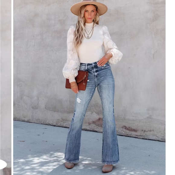 *VICI COLLECTION* - ANTOINETTE ORGANZA KNIT CONTRAST TOP, CREAM. LARGE. NWT. - Picture 2 of 6